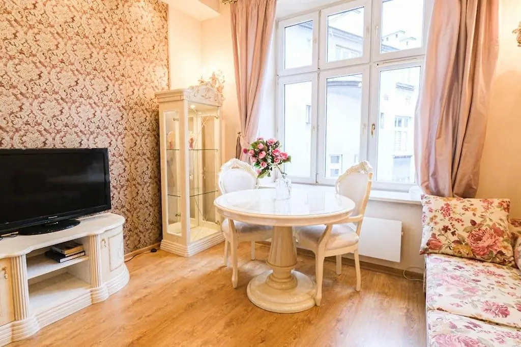 Apartment Romantic Apartament Free Parking Krakow